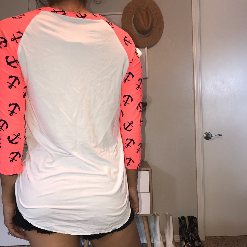 Top - Picture 2 of 2